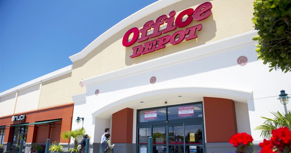 Tienda Staples oficializa compra de Office Depot avaluada en US$  millones