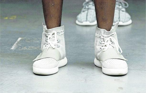 Agotados los tenis adidas de Kanye West