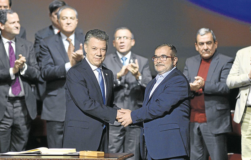 AL-acuerdopaz2511