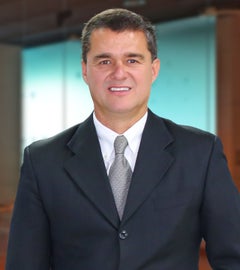 Carlos Raúl Yepes
