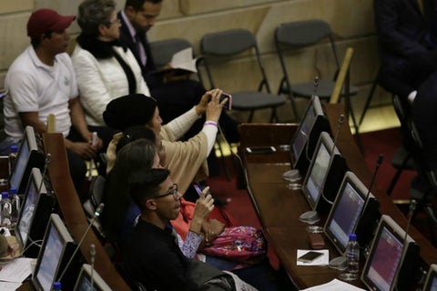 SenadoColprensa2