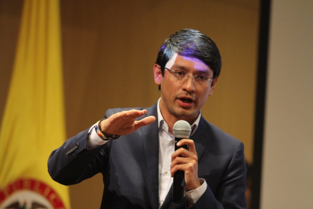 El exsenador Camilo Romero anunció su precandidatura para las elecciones en  2022
