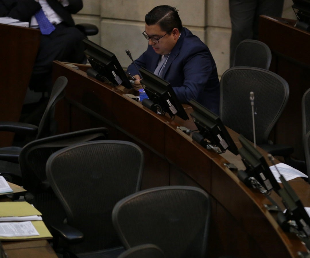 Por falta de quórum se postergó debate sobre la reforma política en el ...