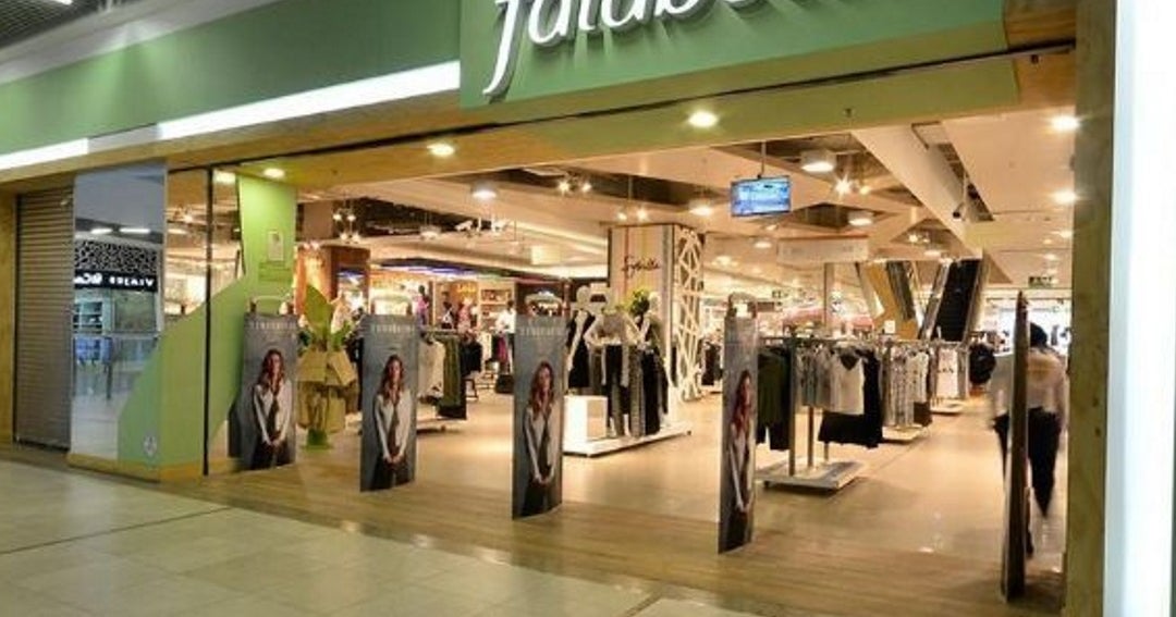 falabella posterga inversion en