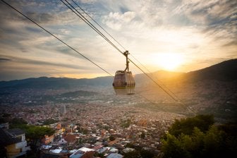 Book fotográfico de Medellín 2016 / Medellin Convention and Visitors Bureau