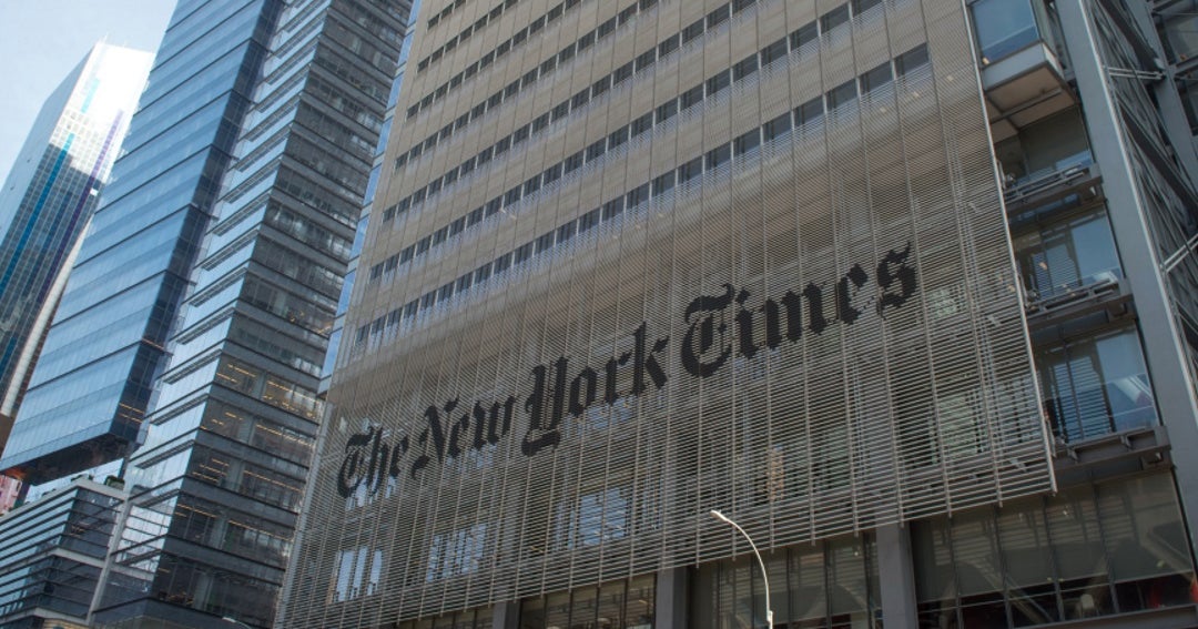 The New York Times despide a colaborador por usar inteligencia artificial en reseña
