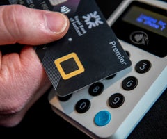 Tecnología bancos bloomberg