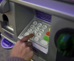 cajero automatico bloomberg