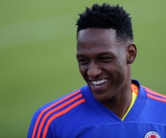Yerry Mina, nuevo jugador del Cagliari Yerry Mina, nuevo jugador del Cagliari