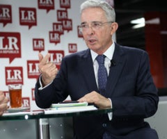 Álvaro Uribe Vélez, Senador de la República_LR (6) (1)