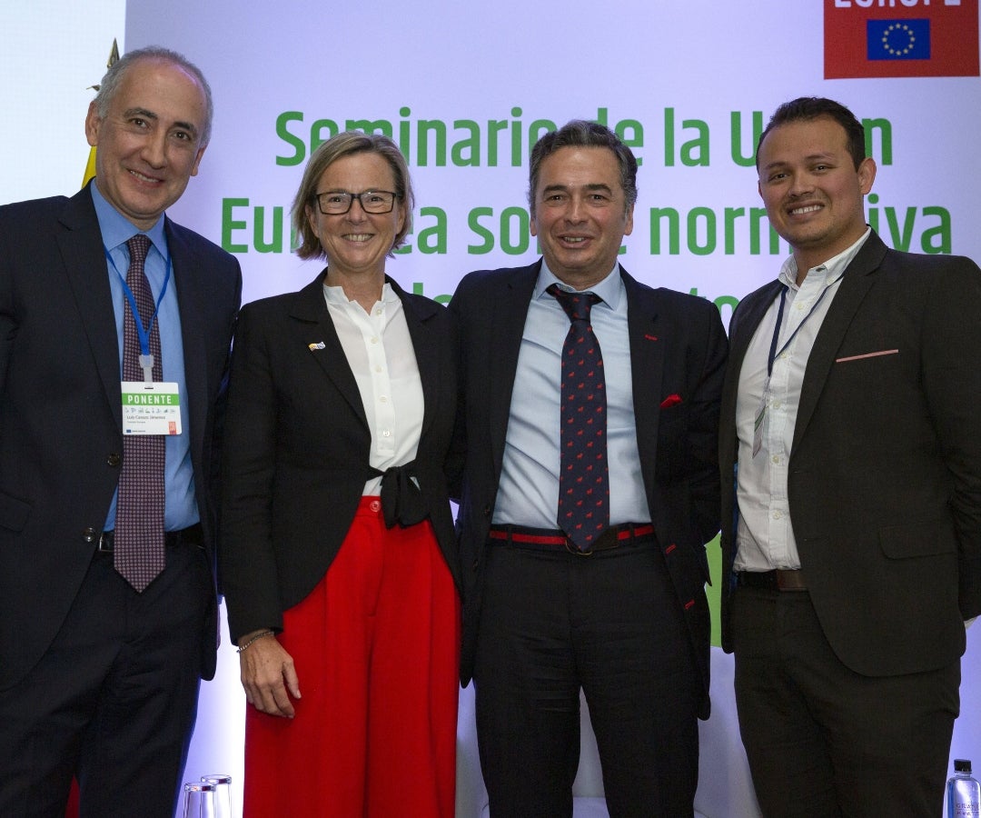 Se hizo seminario de la Unión Europea con participación del Embajador y