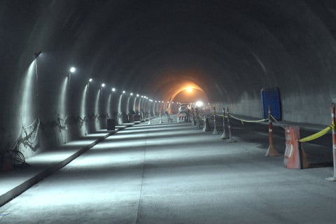 Tunel AL