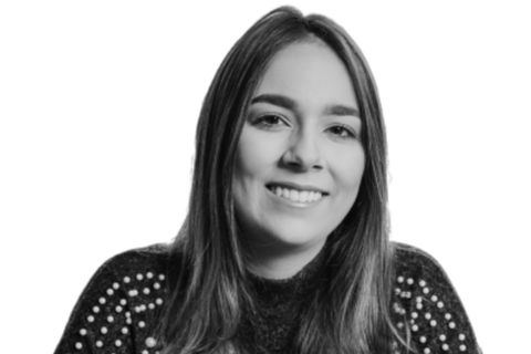 Isabela_Hoyos-removebg-preview (2)