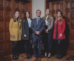 Laura Rodríguez (Asociada) Manuela Jaramillo (Asociada) Santiago Arbouin (Socio) Natalia Recio (Asociada) y Francia Madero (Paralegal) (2)