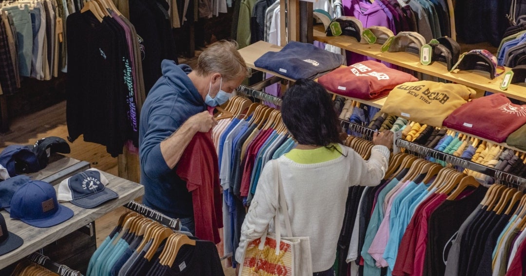 Las ventas minoristas en EE.UU. aumentaron fuertemente gracias al estímulo en enero