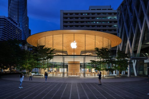 apple 2 (1)