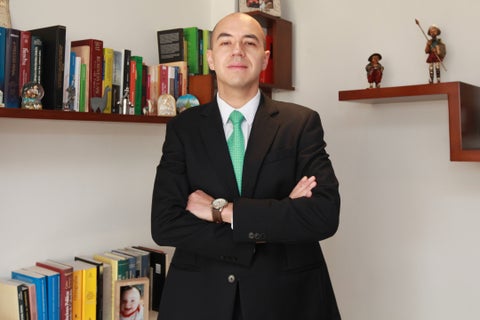 Carlos Fernando Guerrero - abogado Guerrero C_L_LR (2) (1)