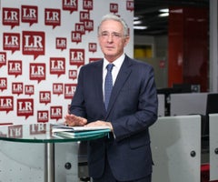 Álvaro Uribe Vélez, Senador de la República_LR (82) (1)