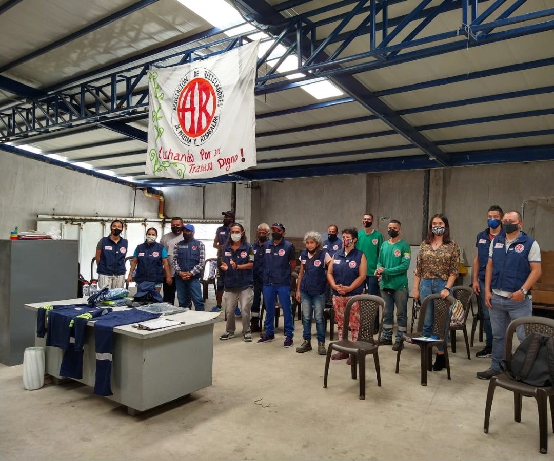 Entrega de Dotaciones a Organizaciones de Recicladores en Pereira