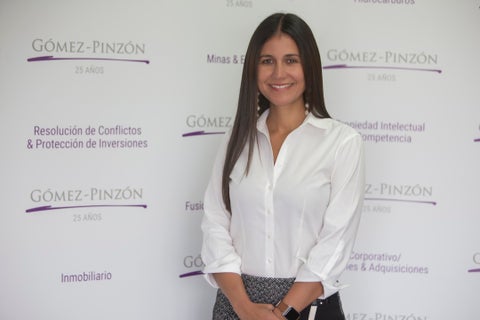 LINA URIBE