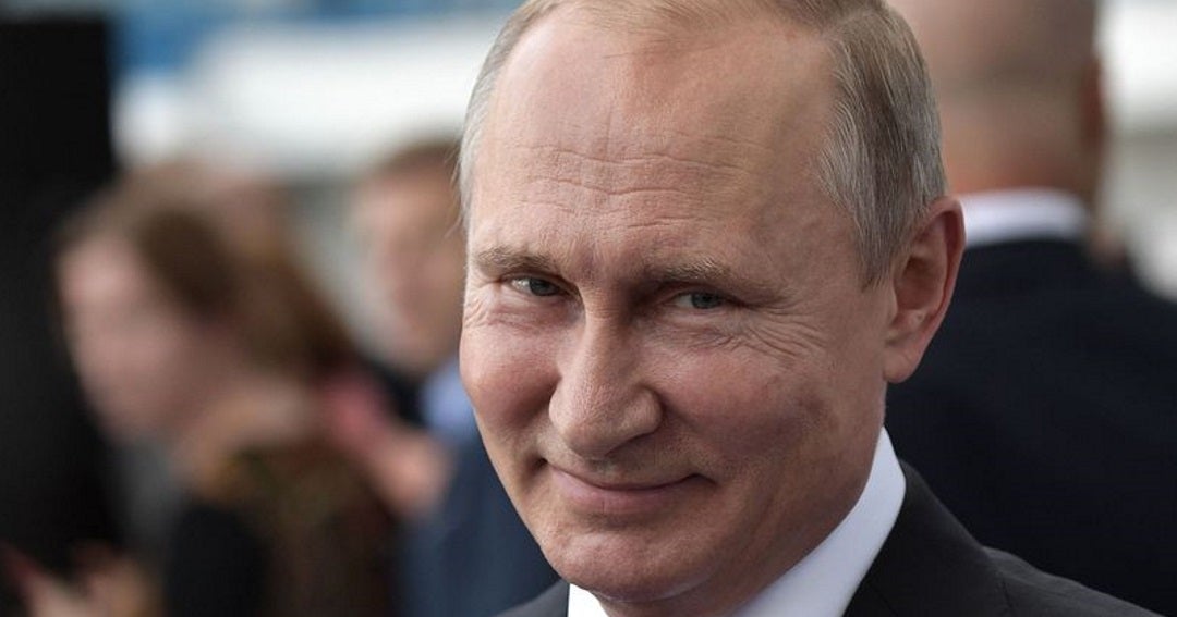 Vladimir Putin se burla de Joe Biden y le propone una reunión difundida "en vivo"