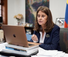 Marta Lucía Ramíreez Inside