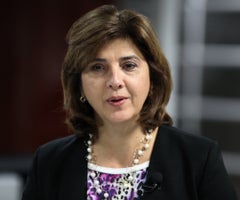 María Angela Holguín