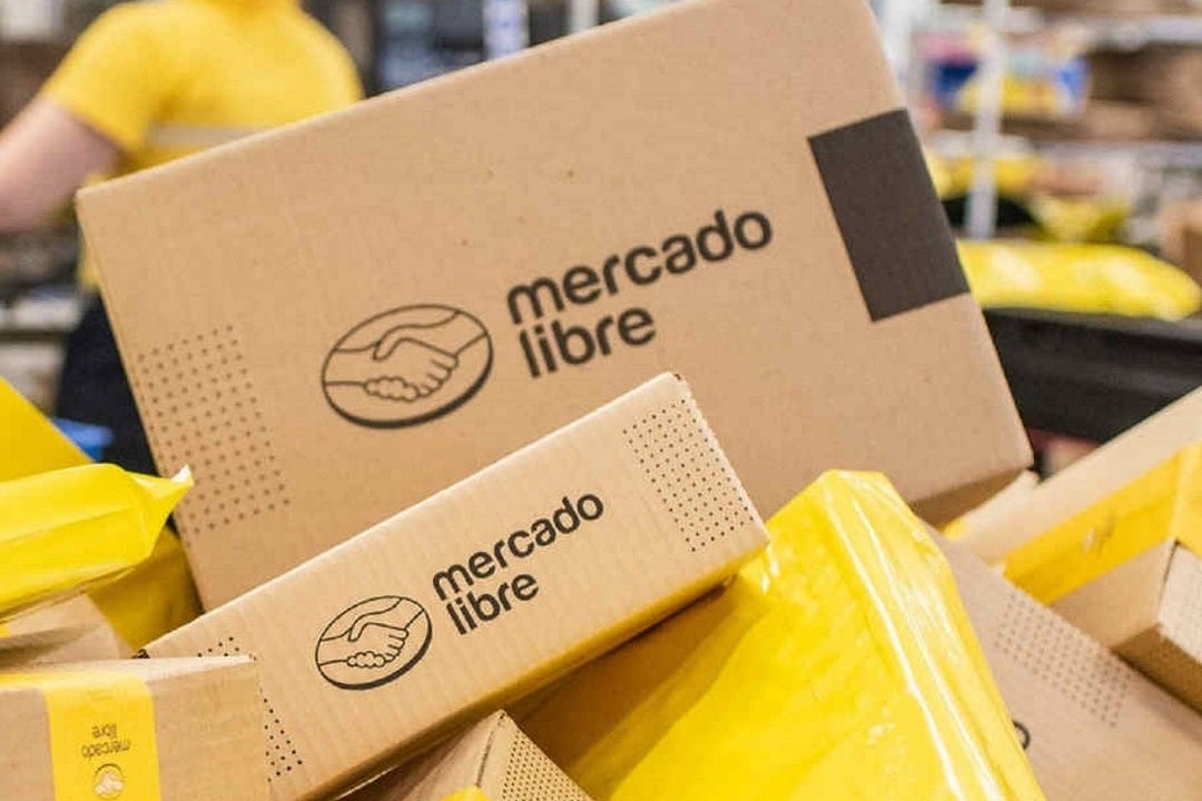 Corbata Negra  MercadoLibre 📦