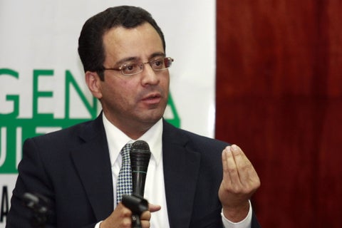 Cesar Mauricio AL