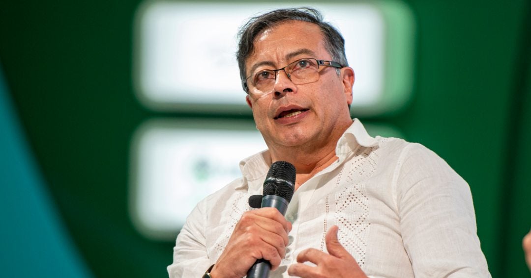 Los asesores del candidato Gustavo Petro buscan calmar temores de los inversores