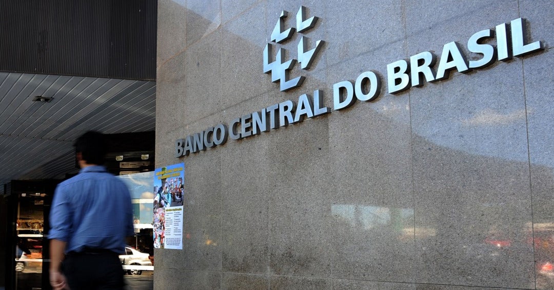 Relajación monetaria de Brasil iniciará cuando las condiciones lo permitan:  Banco Central