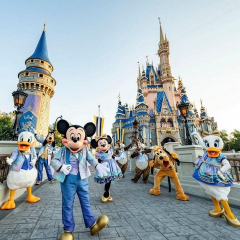 Disney continúa la celebración de su aniversario 50 con nuevas Disney continúa la celebración de su aniversario 50 con nuevas