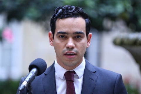 Luis Alberto R AL