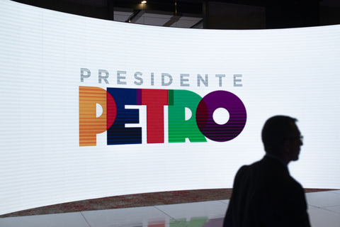 Petro aviso 2