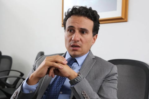 Camilo Guzman asobares AL