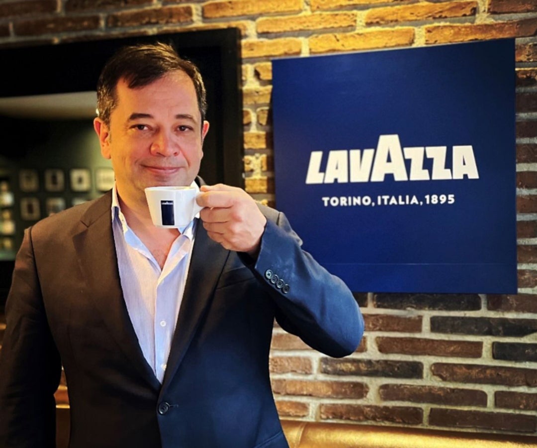 Café Lavazza amplía su presencia en el país con gamas premium en molido y  cápsula
