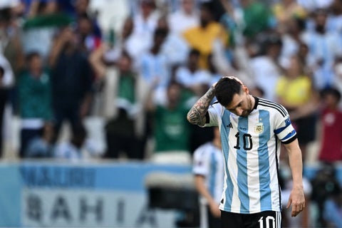 2022-11-22T114532Z_283314340_UP1EIBM0WNTB7_RTRMADP_3_SOCCER-WORLDCUP-ARG-SAU-REPORT (1)