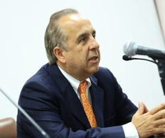 Guillermo Francisco Reyes, ministro de Transporte