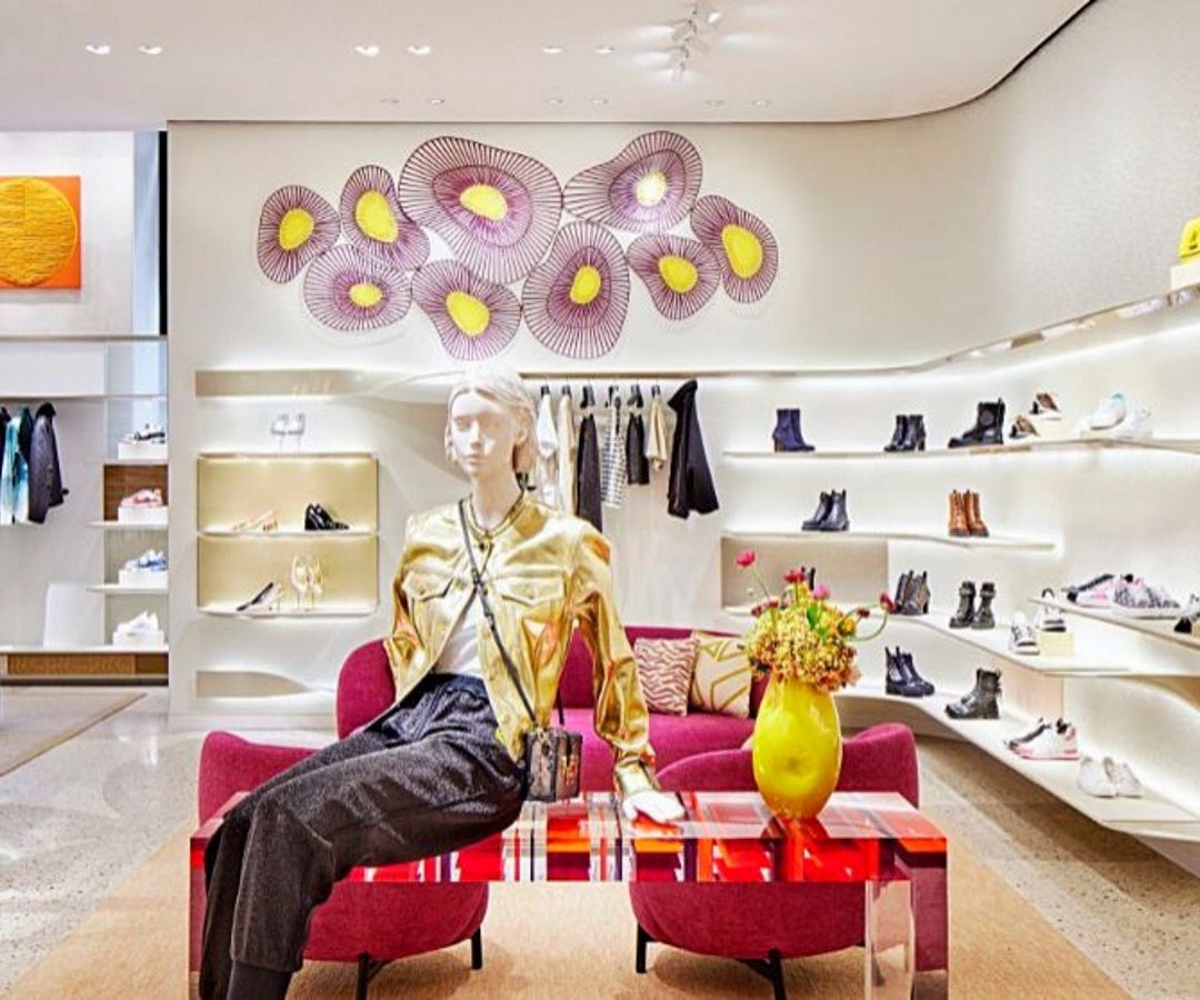 Louis Vuitton hizo la apertura en Galería Canalejas de su tercera tienda en  Madrid