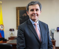 José Roberto Acosta Ramos, director de Crédito Público