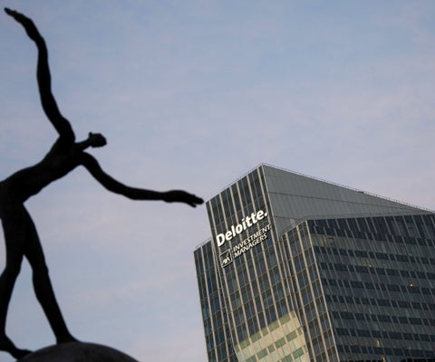 Los servicios Deloitte, Accenture y Oliver Wyman se unen en el uso del euro digital