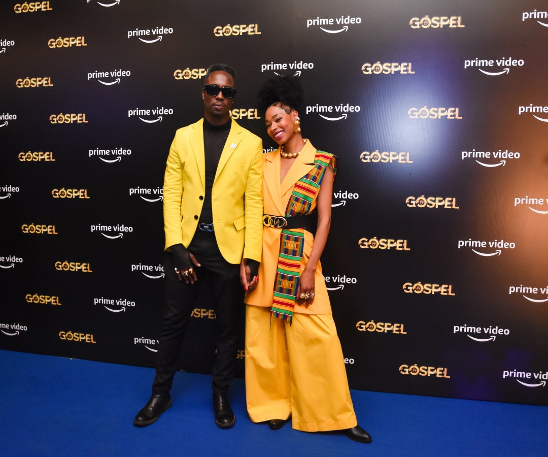 Vince Balanta, actor colombiano, y Lía Samantha, cantante y diseñadora colombiana.