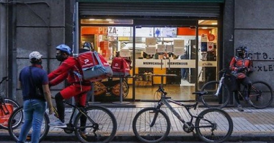 Apollo retira oferta de US$2.100 millones para privatizar cadena de pizzerías Papa John's