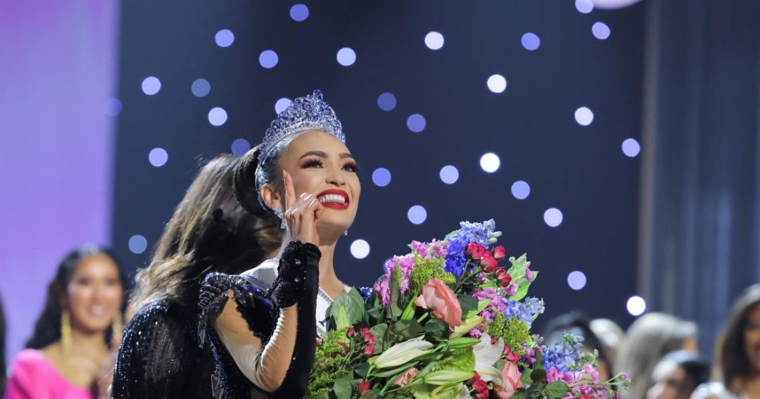 La estadounidense R'Bonney Gabriel se quedó con el título de Miss ...