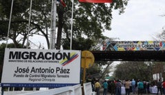 Puente Internacional José Antonio Páez, en la frontera de Colombia y Venezuela, en Arauca.