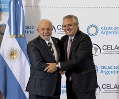 Alberto Fernández, presidente de Argentina y Luiz Inacio Lula da Silva, presidente de Brasil. Bloomberg
