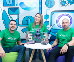 Luis Villalba, Kenny Jimeno y Ernesto Ruiz, el equipo de fundadores y directivos de la startup colombiana Blumer.