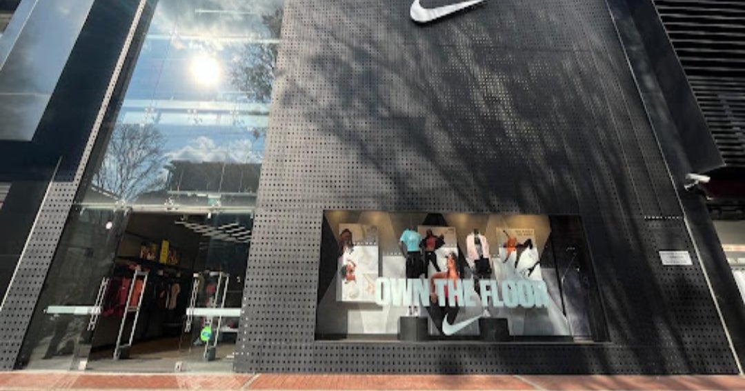 El fabricante de calzado para Nike y Adidas en Vietnam recortarÃ¡ 6.000 empleos - La RepÃºblica