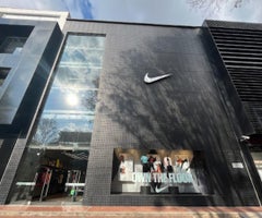 mezcla diagonal Cilios El fabricante de calzado para Nike y Adidas en Vietnam recortará 6.000  empleos