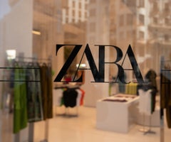 Zara, Bloomberg